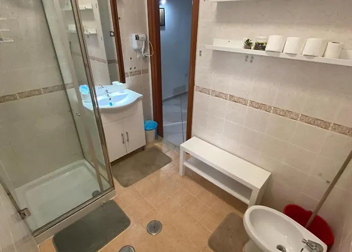 Apartment Bedroompompei With Free Parking